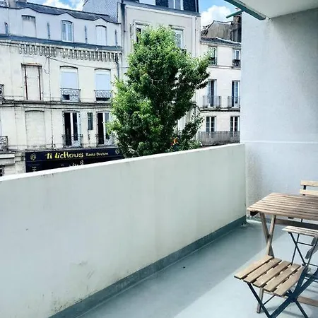 Biesse 2pers Avec Parking * Nantes